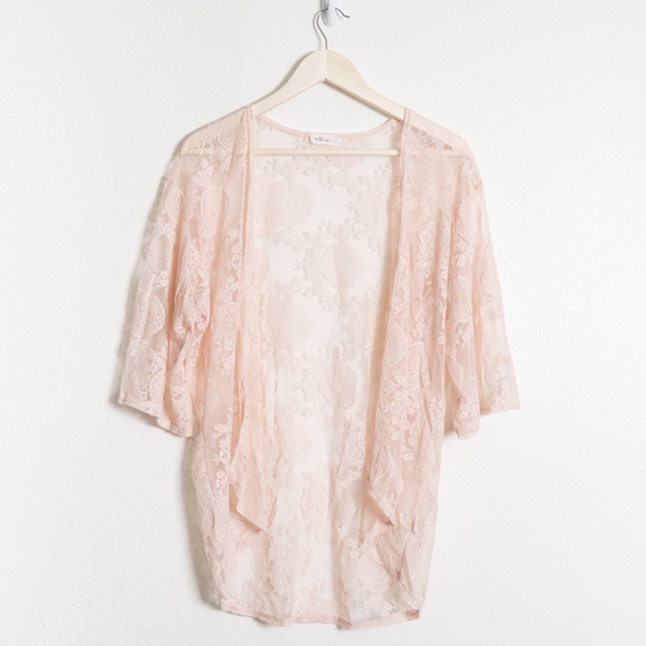 Milibon USA Tops - Gorgeous Lace Kimono